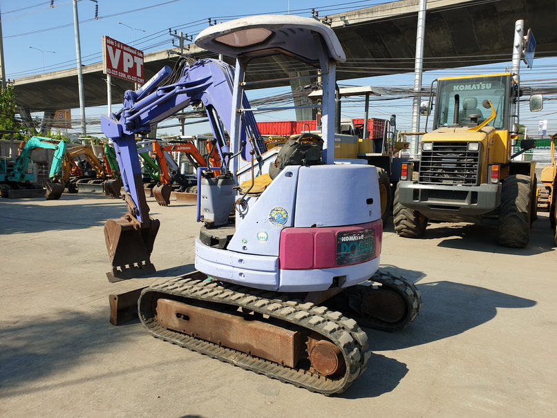 รถแม็คโครเล็ก Komatsu PC28UU-2E